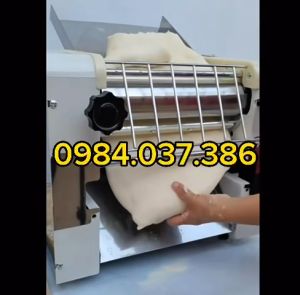 Máy cán thịt khô mực khô chạy điện gian đình công suất lớn 2200W