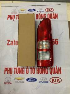 ĐÈN HẬU TOYOTA HIACE
