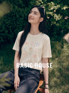 Basic House | Slim Ice Silk Floral Embroidery T-Shirt