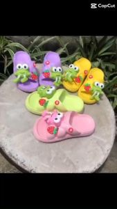 Dép bánh mì hình con ếch nghộ nghĩnh cho bé gái đế cao siêu xinh mềm êm chân
