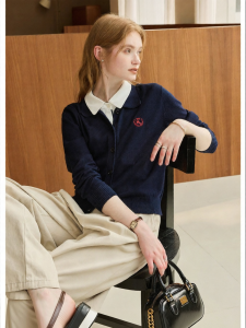KUHNMARVIN | Áo Cardigan Knit Tay Dài Thực Dụng có Cổ Hàn Quốc