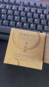Phấn tươi chống nắng Sekkisei Clear Wellness Smart Milk Compact SPF43 PA+++ (15g) - Nhật Bản