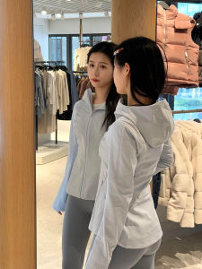 SUHUIQIAN | Soft Shell Fitted Waist-Defining 3-in-1 Jacket