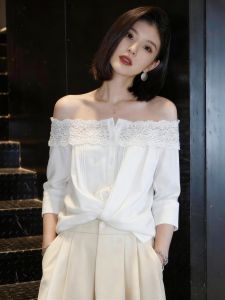 SHUAIYUE | Áo Blouse Dây Quai Lệch Vai Thêu Ren Trắng