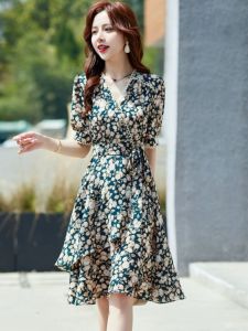 Floral Print Chiffon Dress French V-neck Short Sleeve Summer New Style Womens Fashion Slimming Red Dress A-line Skirt