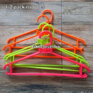 hanger dewasa tebal isi 12 gantungan baju hanger plastik