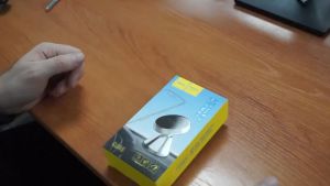 Giá đỡ điện thoại hít nam châm trên ô tô Hoco CA46 tiện lợi phù hợp các mẫu điện thoại -Hàng chính hãng