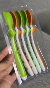 (MẪU MỚI) Set 5 Muỗng Siêu Mềm Ăn Dặm Kichi Có Đế Gá - Viền Bo Tròn - Chắc Chắn