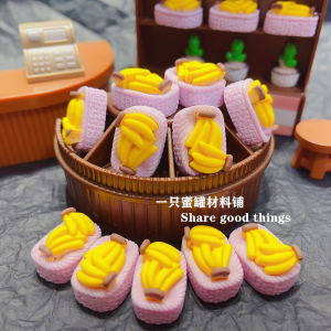 เค้กน้ำมันสีครีม ติดโทรศัพท์มือถือ ติดแก้วน้ำ ติดตู้เย็น หัวเข็มขัด เครื่องประดับสัตว์เลี้ยงน่ารัก ผลไม้ ช่อดอกไม้ ของตกแต่งบ้าน