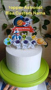 Topper Kue Custom Karakter Astronot (Gratis Tambah Nama) untuk Dekorasi / Hiasan Cake Ultah Anak