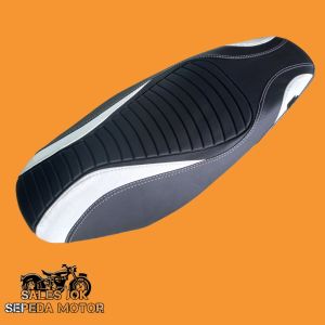 Sarung jok motor/ cover jok motor tanpa staples PAKAI KARET BISA PASANG SENDIRI/ lepas pasang/ NEW