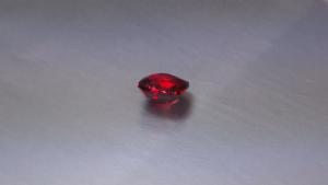 โรโดไลต์การ์เน็ตสีชมพูธรรมชาติ 1.81 กะรัต ไม่ผ่านความร้อน ขุดจากแทนซาเนีย