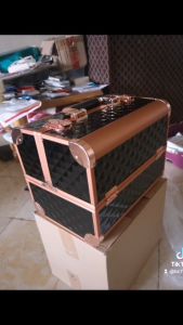 Jewelry Box Organizer & Travel Makeup Organizer: Secure Your Belongings