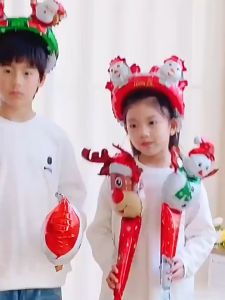 ลูกโป่งคริสต์มาส แบบถือ Christmas Hand Balloons ลูกโป่งฟอยล์ลูกกวาดและซานต้า