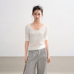 BAIDAIFEI | Large Neckline V-Neck Short Sleeve T-Shirt