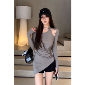 YUEZHONGWEI | Grey Off-Shoulder Irregular Hem Lightweight Sun-Protection T-shirt