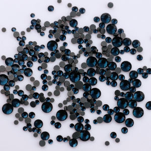 คริสตัลติดเสื้อผ้าแบบแบนหลังเรียบ ขนาดคละแบบ สำหรับงาน DIY ตกแต่งเสื้อผ้า ผ้า หรืองานประดิษฐ์อื่นๆ รุ่น A0358