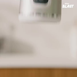 [SG InStock]Ninja Blast Portable lightweight Blender 530ml Rechargeable Cord Crushes Ice Ninja BC151SM