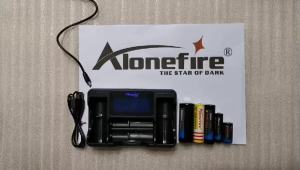 Alonefire 1A/2A LCD USB Charger 3.7V Rechargeable Flashlight Torch Li-ion Battery Charger for 18650/16340/14500/21700/26650