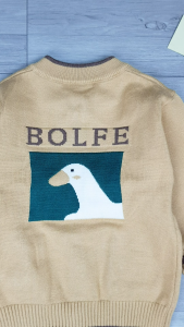 [HỎA TỐC] Áo khoác dệt kim cardigan len mềm giữ ấm cho em bé sơ sinh đến 18 tháng túi vịt đính nơ đáng yêu Urombaby