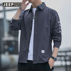 JEP SPIRIT เสื้อแขนยาวพิมพ์ลายสไตล์ฮ่องกงสำหรับฤดูใบไม้ผลิและฤดูใบไม้ร่วงเสื้อแจ็กเก็ตด้านในของผู้ชายอินเทรนด์ทรงหลวมเสื้อเชิ้ตลำลองขนาดพิเศษฮิปฮอป