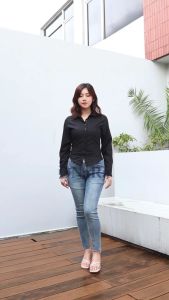 DNaRa - Yuru Top Kemeja Wanita Korea Polo Collar Long - Sleeved Shirt Solid Color Casual Slim Top Girl