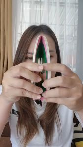 หนังสือหน้ากากเปลี่ยนใบหน้า สำหรับเด็กๆและครอบครัว ภาพใบหน้าแสดงออกจากการ์ดหน้ากาก โต้ตอบ สนุกสนาน