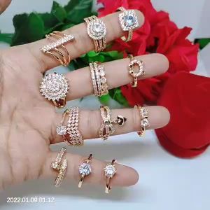 cincin perhiasan Wanita Titanium Xuping Rodium Dewasa Perhiasan Lapis Emas 1824 Karat C17