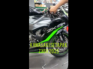 LINK PIPE WITH YOUSHIMURA MUFFLER KAWASAKI ZX6R (2025)-TITANIUM/CARBON CAP