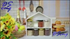 Set of round Transparent Plastic Mason Jars Small Refillable Jars for Everyday Use Ideal for Storing Various Items