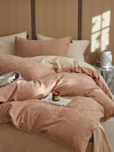 Luxurious Autumn Winter Cotton Flannel Bedding Set with Goose Pattern Warm Quilt Cover Sheet And Bed Canopy Four Piece Set