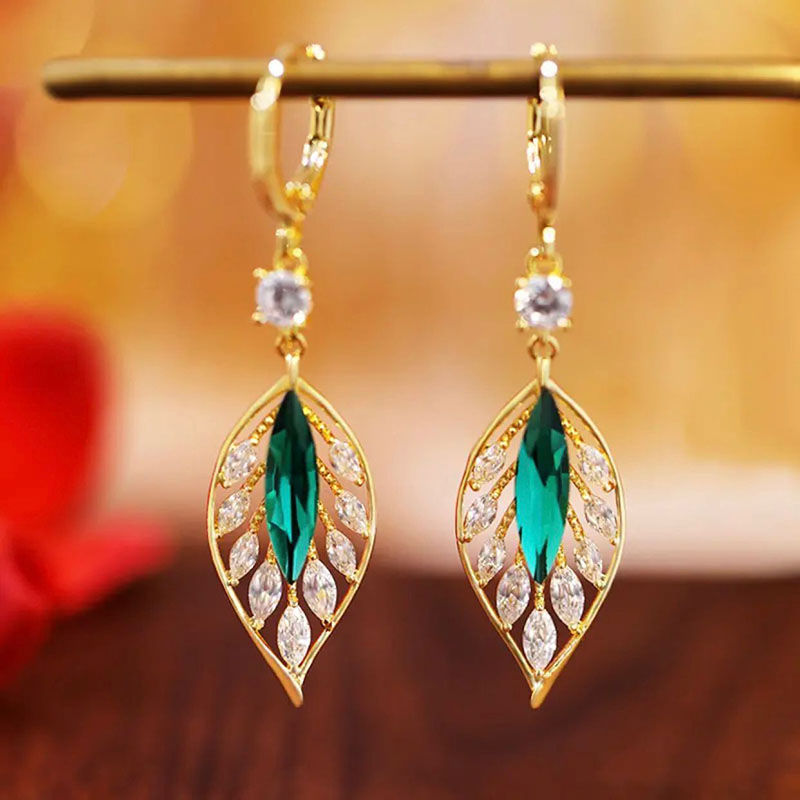 Luxury Fashion New Shiny Zircon Green Leaf Pendant Earrings for Women Jewelry