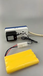 แบตเตอรี่ รถบังคับ 9.6V 4800 mAh พร้อม 3 รู 3 สาย เพื่อชาร์จแบบอะแดบเตอรี่ ที่ชาร์จ แบบใช้ไฟฟ้า 220V