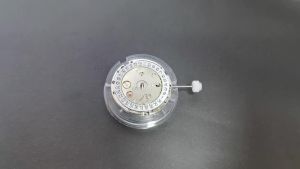 2813 Đồng Hồ Cơ Tự Động 3 Kim Lịch Đơn 26mm * 7.5mm Kích Thước Dự Trữ Năng Lượng 42 Giờ Cho Các Bộ Phận Sửa Chữa Đồng Hồ