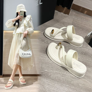 Womens Outdoor Wear Flat Heel Thick Bottom Fairy Style Summer Slippers New Fashion Soft Bottom Sandals Trendy Slip-On Casual Shoes