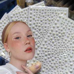 1/5Pcs 3D Imitation Pearls Face Tattoo Sticker Mix 3/4/5/6mm White Pearls Gems Self-Adhesive Tattoos for Eye Body Makeup Decor N