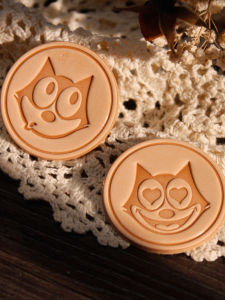 Handmade Leather Tag Handmade Cowhide Plant-Tanned Leather Accessories for Journaling And Bags DIY Decorations Hanging Charms