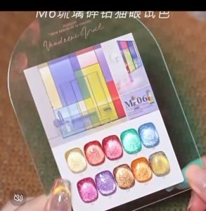 Vendeeni M06 Colored glaze 琉璃猫眼10color Cateye Series 夏季多巴胺美甲网红色琉璃碎钻猫眼指甲油胶10色爆闪free color chart