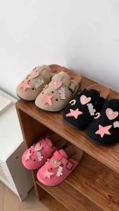 Girls Fashionable Canvas Clog Sandals Slip-on comfortable sandals Cute Cartoon Decorations Rubber Non-Slip Soles High Quality Suitable for Home and Outdoor Wear Stylish and Versatile clog sandals 0114523