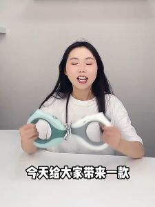 [SG Seller]Pet Leash/Dog Leash/Automatic Retractable/LED Leash/1.2M/3M/Cat Leash/Leash for Dog/Cat