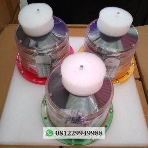 LAMPU NAVIGASI BUOY TENAGA SURYA TYPE: GS-LS/E VISUAL RANGE 4 NAUTICAL MILE
