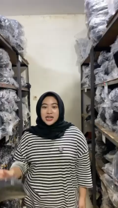 Tas Selempang Hitam Casual PEGE Aidan Sling Bag Polos Hitam Simpel Bisa untuk Pria Wanita - PG 9108