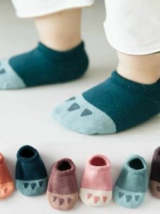 เด็กทารก ถุงเท้าชั้นเด็ก กันลื่น ถุงเท้าเดินในร่มด้านล่างการศึกษาปฐมวัย ฤดูใบไม้ผลิ ฤดูใบไม้ร่วง ฤดูหนาว การ์ตูน แอนิเมชัน ดีไซน์