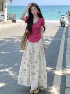 Ge·an·fei | New Summer Style Short Sleeve T-Shirt and Floral Skirt Set
