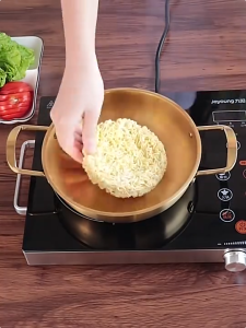 Home Ace.หม้อเกาหลี หม้อเกาหลีทองเหลือง ชามมาม่า หม้อ สแตนเลส หม้อราเมง เครื่องครัวประจำบ้าน หม้อไฟซีฟู้ดสไตล์เกาหลี แพน