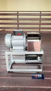 Parutan Kelapa Listrik Bison KOTAK Corong Jumbo Premium