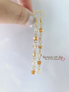 [D.T.C Crystals] Swarovski Topaz & Golden Shadow Cube Earrings