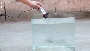 Máy bơm chìm mini 12V kèm adapter 220V/12V-3A