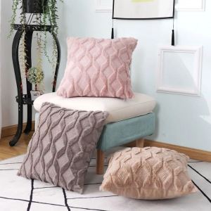 3D Diamond Plush Pillowcase: A Versatile Living Room Decor
