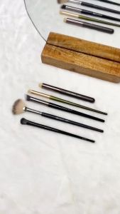 Highlighter Brush Kuas Make Up Blush On Bulu Sintetis Halus Premium Quality